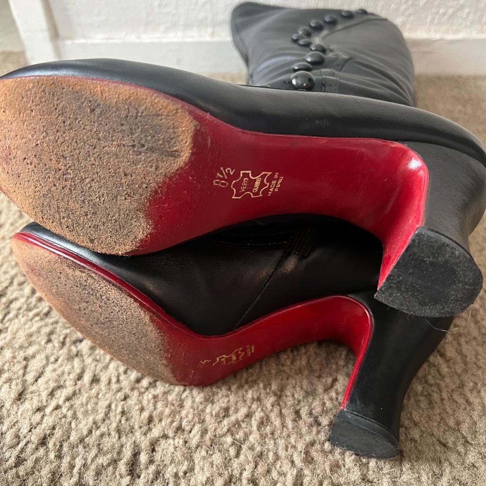 Lourdes Fluevog Black Leather Boots with Red Soles - Size 8 1/2